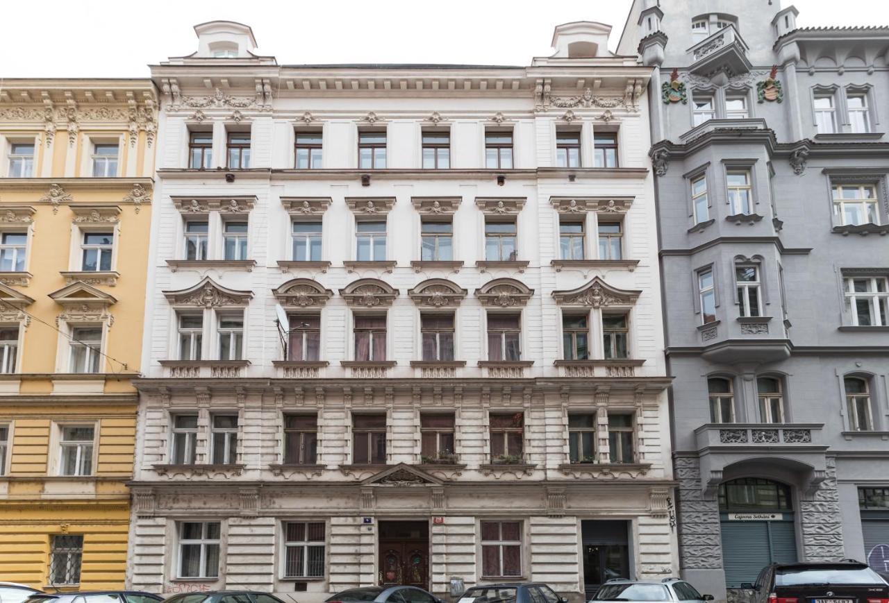 Dream Duplex On Riverside プラハ エクステリア 写真